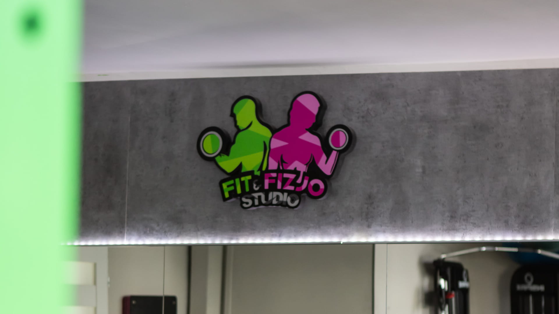 Trening z trenerem personalnym 5 fit fizjo studio baner trenerzy personalni gdansk