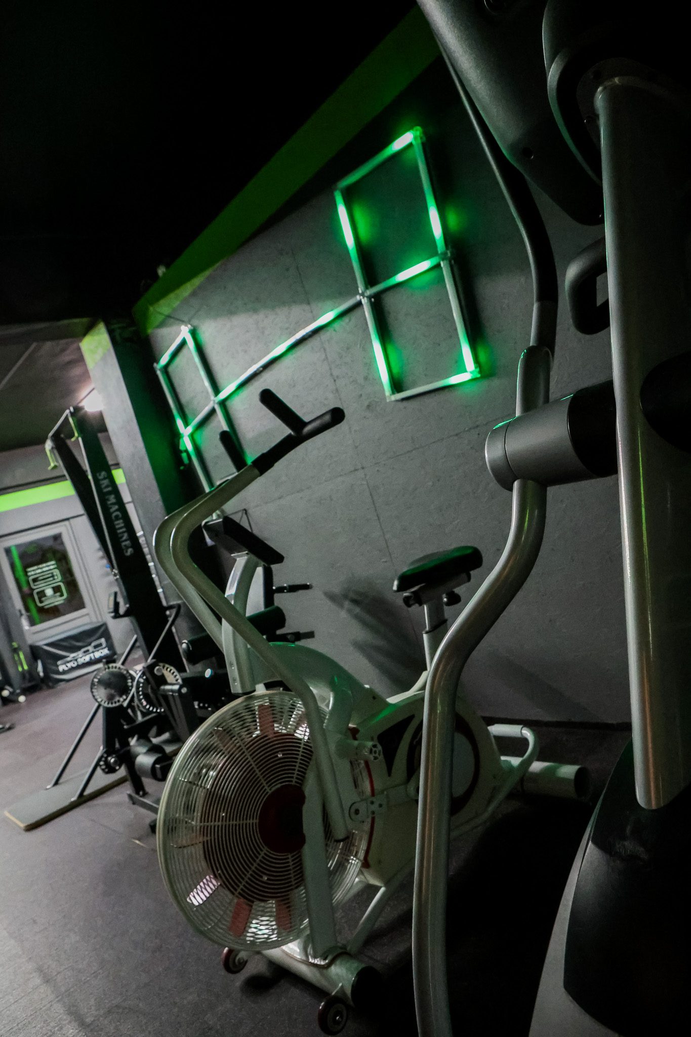 Rower powietrzny w strefie cardio – Fit&Fizjo Studio